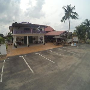 Lulu Hotel